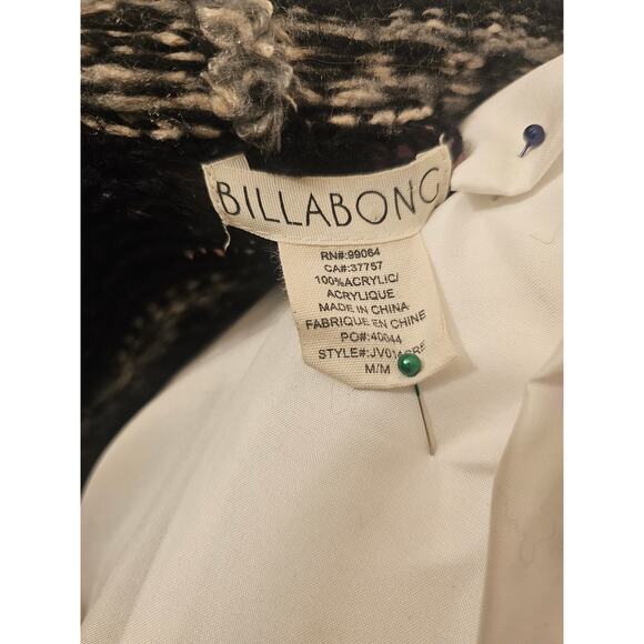 Billabong Black White Grey Striped Knit Shawl Cardigan Poncho Wrap Fringed M/L - Picture 8 of 11